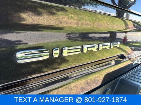 Used 2024 GMC Sierra 3500 AT4 w/ AT4 Premium Plus Package AWD/4WD image 8