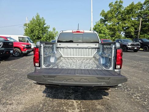 New 2026 Chevrolet Colorado W/T w/ WT Custom Package AWD/4WD image 13