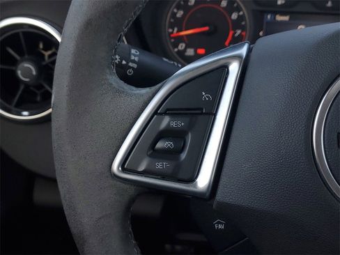 Used 2021 Chevrolet Camaro LT w/ 1LE Track Performance Package image 11