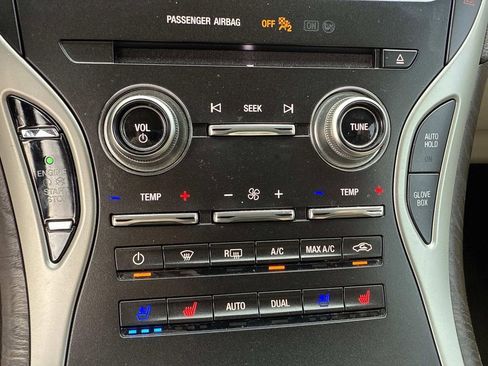 Used 2019 Lincoln Nautilus Reserve image 28