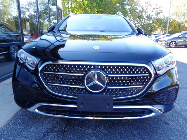 Used 2025 Mercedes-Benz E 450 4MATIC All-Terrain Wagon w/ Leather Package image 2