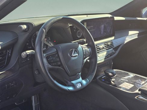 Used 2023 Lexus LS 500 F Sport image 10
