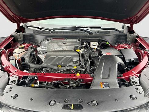 Used 2024 Chevrolet Trax LT w/ Driver Confidence Package image 29