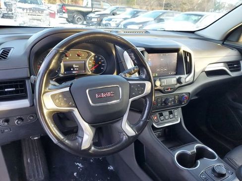 Used 2019 GMC Terrain SLT w/ Preferred Package image 17