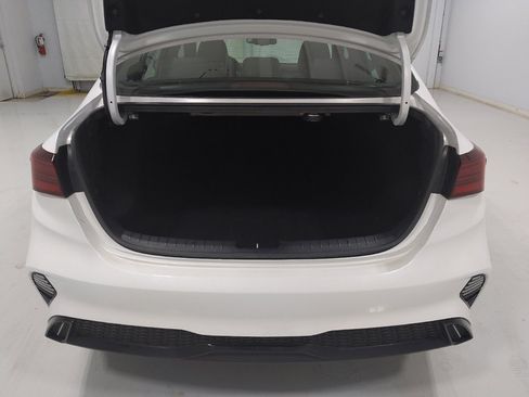 Used 2023 Kia Forte GT-Line w/ GT-Line Premium Package FWD image 29