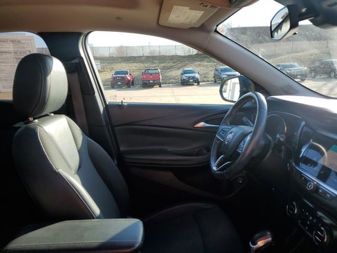 Used 2020 Buick Encore GX Select w/ Experience Buick Package image 34