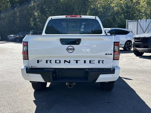 New 2026 Nissan Frontier SV w/ All-Weather Content Package AWD/4WD image 6