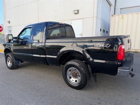 Used 2009 Ford F250 4x4 SuperCab Super Duty image 13