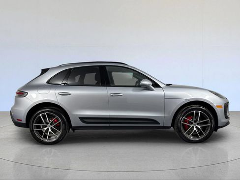 New 2026 Porsche Macan S image 9