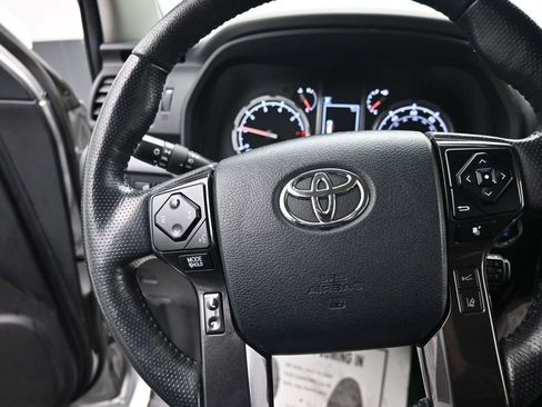 Used 2023 Toyota 4Runner TRD Off-Road Premium image 21