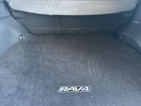 Used 2024 Toyota RAV4 XSE w/ Weather Package AWD/4WD image 17