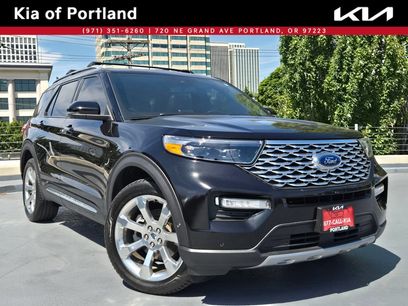 Used 2020 Ford Explorer Platinum w/ Premium Technology Package
