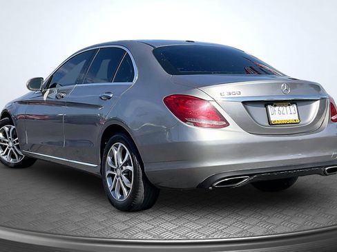 Used 2015 Mercedes-Benz C 300 Sedan image 2