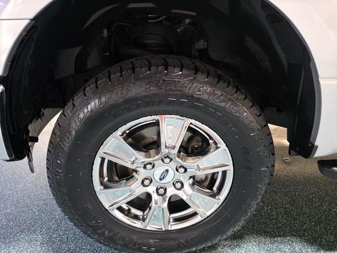 Used 2015 Ford F150 XLT w/ Equipment Group 301A Mid AWD/4WD image 12