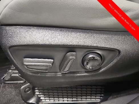 Certified 2023 Toyota Sienna XLE FWD image 16