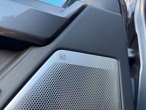 Used 2022 Ford F150 Lariat w/ Equipment Group 502A High image 22