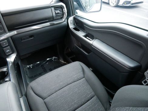 Used 2022 Ford F150 XLT w/ Equipment Group 302A High image 11