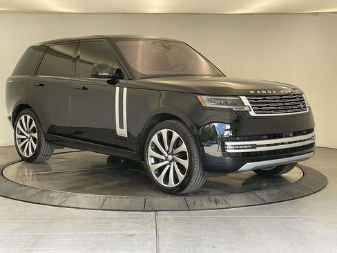 Used 2023 Land Rover Range Rover Autobiography AWD/4WD image 7