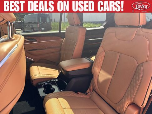 Used 2025 Jeep Grand Cherokee L Summit AWD/4WD image 22