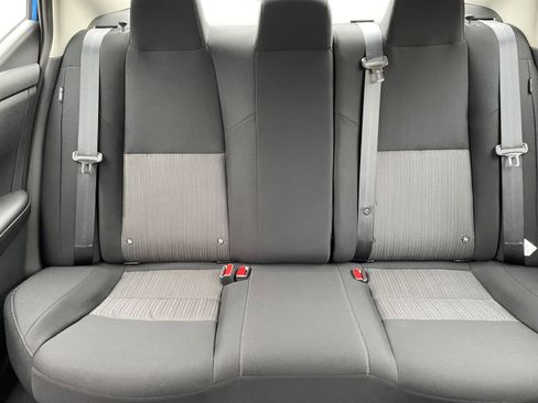 Used 2025 Nissan Sentra SV image 36