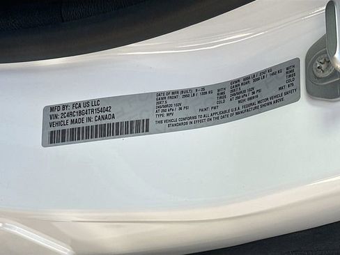 New 2026 Chrysler Pacifica Select image 36