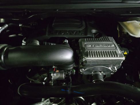 New 2026 RAM 1500 Laramie AWD/4WD image 30