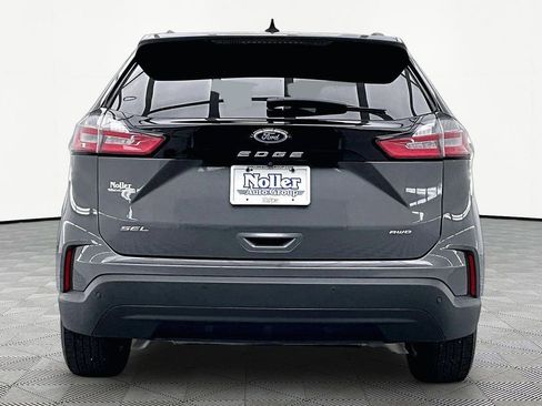 Certified 2022 Ford Edge SEL w/ Sport Appearance Package AWD/4WD image 4
