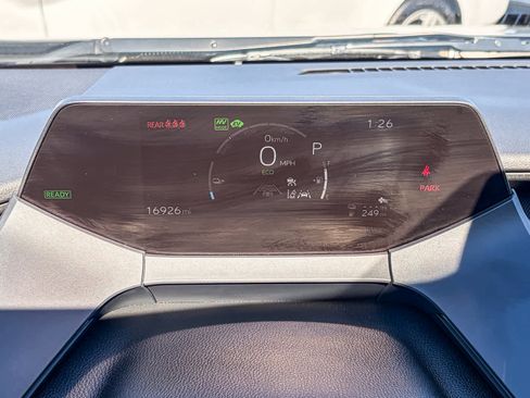 Used 2023 Toyota Prius Prime Premium image 23