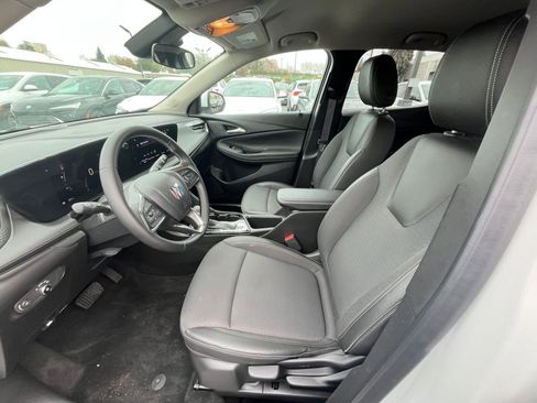 Used 2025 Buick Encore GX Preferred image 24