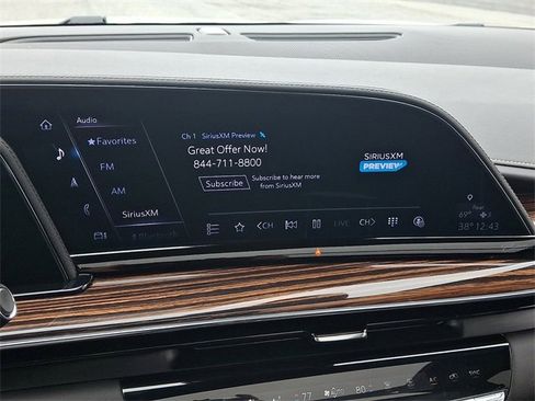 Used 2024 Cadillac Escalade ESV Premium Luxury w/ Performance Package image 17