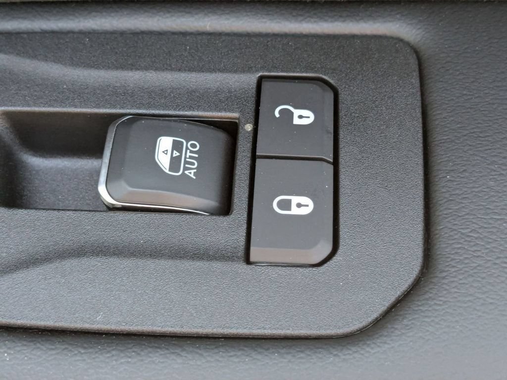 New 2026 RAM 1500 RHO w/ RHO Level 1 Equipment Group AWD/4WD image 34
