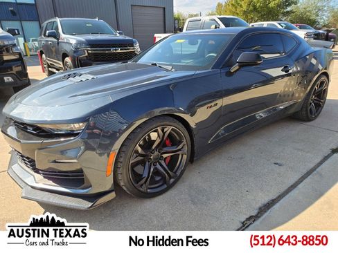 Used 2019 Chevrolet Camaro SS image 1