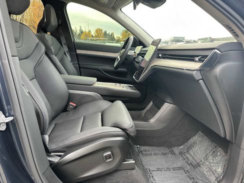 Used 2025 Volvo EX90 Ultra image 10