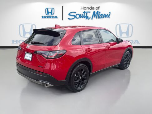 Certified 2024 Honda HR-V Sport image 7