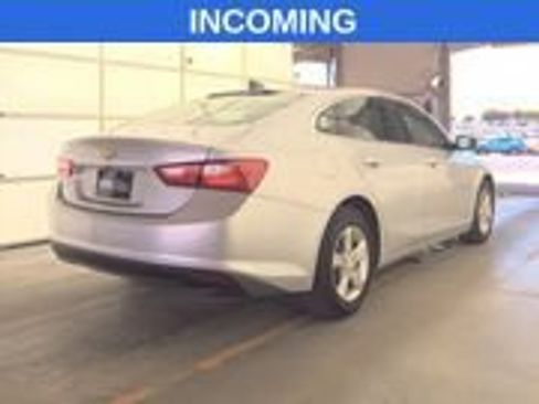 Used 2019 Chevrolet Malibu LS FWD image 5