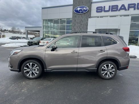Used 2024 Subaru Forester Limited image 9