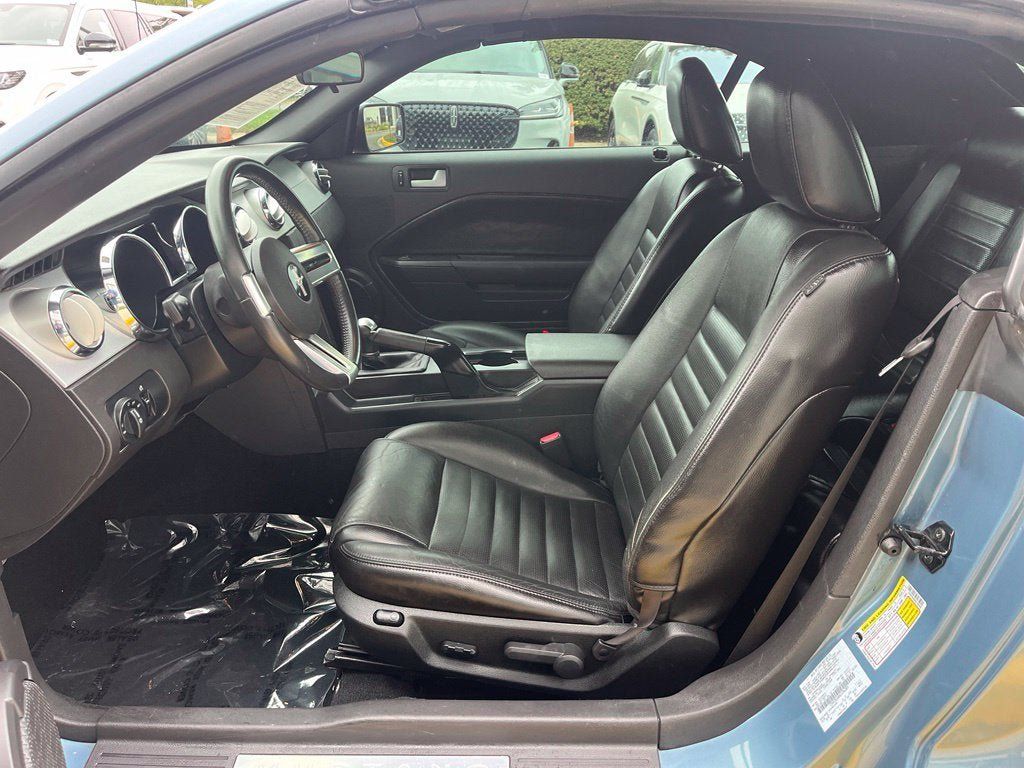 Used 2006 Ford Mustang GT Premium RWD image 15