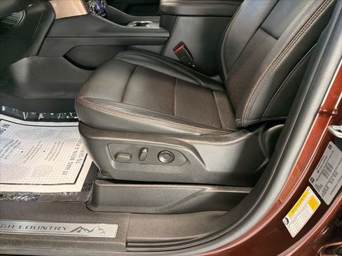 Used 2022 Chevrolet Tahoe High Country image 19