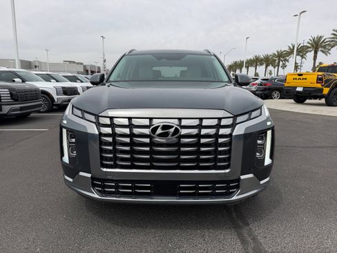 Used 2023 Hyundai Palisade Calligraphy image 23