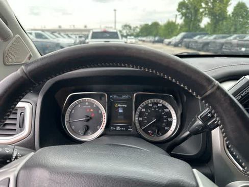 Used 2018 Nissan Titan PRO-4X w/ Pro-4x Utility Package AWD/4WD image 13