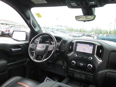 Used 2021 GMC Sierra 1500 AT4 w/ AT4 Premium Package image 30