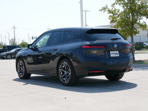 Certified 2024 BMW iX xDrive50 w/ Premium Package AWD/4WD image 6