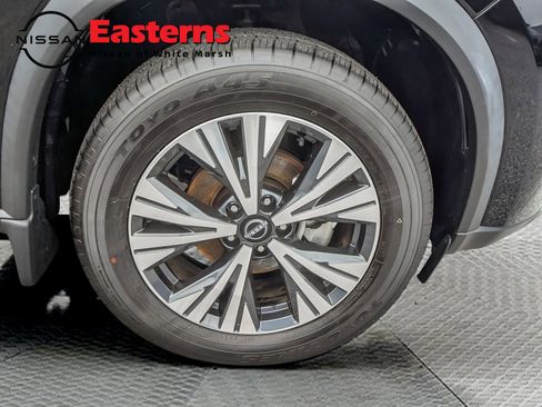 Used 2022 Nissan Rogue SV image 61