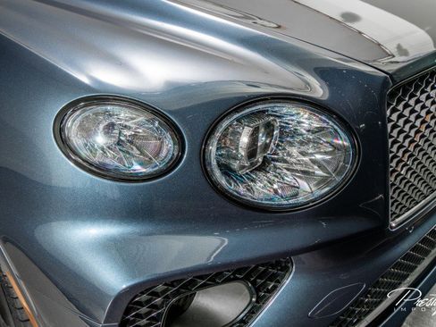Used 2023 Bentley Bentayga Speed image 4