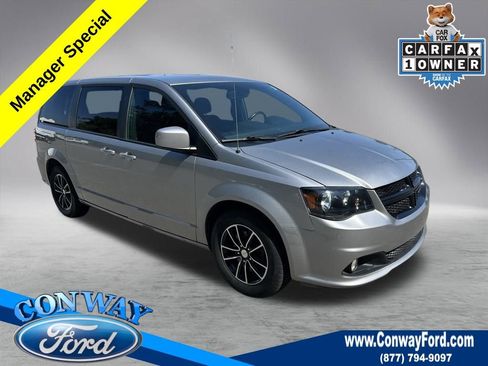 Used 2019 Dodge Grand Caravan SE image 1