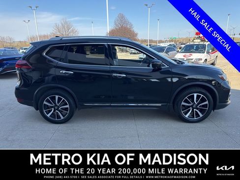 Used 2018 Nissan Rogue SL w/ Premium Package AWD/4WD image 6