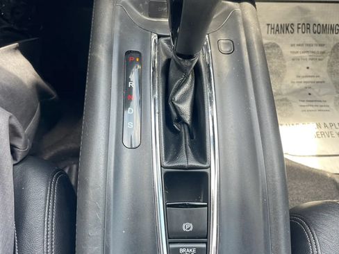 Used 2022 Honda HR-V EX-L image 22