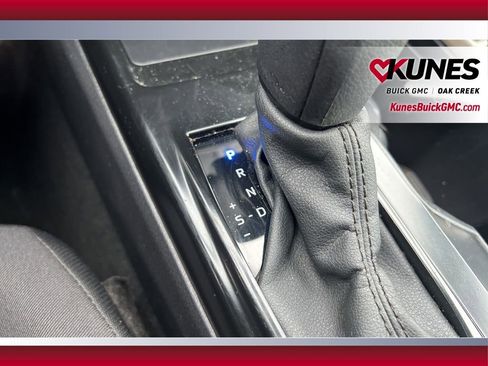 Used 2025 Toyota Camry LE FWD image 22