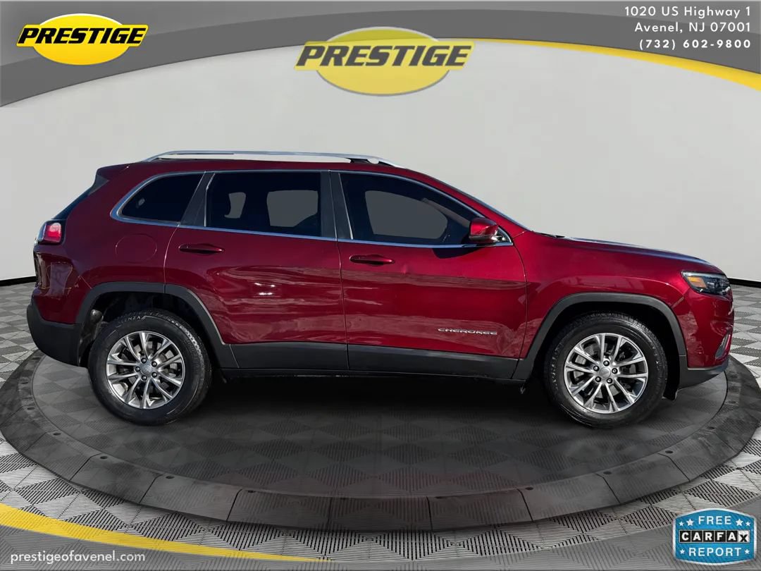Used 2019 Jeep Cherokee Latitude Plus AWD/4WD image 4