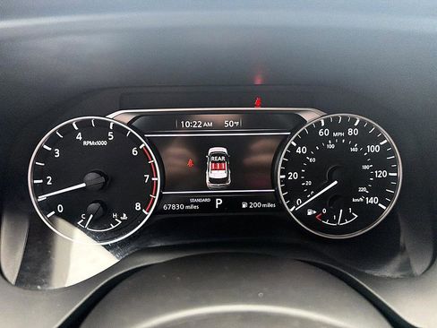 Used 2023 Nissan Rogue SV image 14